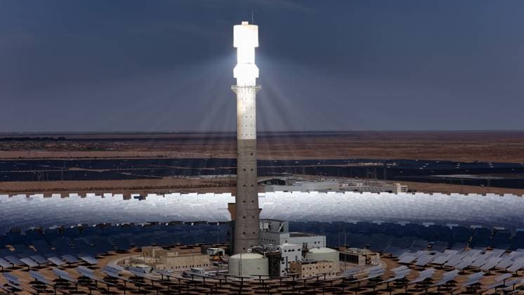 GOLMUD, CHINA - SEPTEMBER 19: A molten salt tower solar power station stands on the Gobi Desert on September 19, 2026 in Golmud, Qinghai Province of China. The facility generates electricity using concentrated solar power technology.  Copyright: xVCGx 111668318932