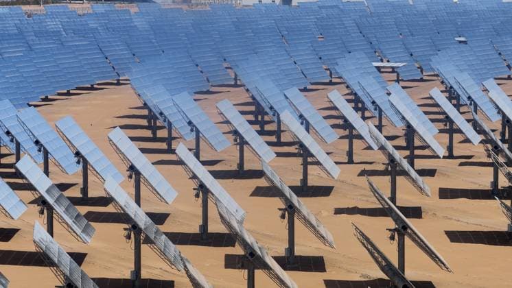 GOLMUD, CHINA - SEPTEMBER 19: A molten salt tower solar power station stands on the Gobi Desert on September 19, 2026 in Golmud, Qinghai Province of China. The facility utilizes concentrated solar power technology to generate electricity.  Copyright: xVCGx 111668318918