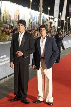 Premiere of the film La bola negra at the 74th San Sebastian International Film Festival SAN SEBASTIAN, SPAIN - SEPTEMBER 20: Javier Calvo (L) and Javier Ambrossi (R) pose on the red carpet for the presentation of the Spanish film La bola negra, a contender for the Best International Feature Film category at the Oscars, during the 74th San Sebastian International Film Festival in San Sebastian, Spain, on September 20, 2026. Javi Julio Anadolu San sebastian Spain. Editorial use only. Please get in touch for any other usage.  Copyright: x2026xAnadoluxJavixJuliox