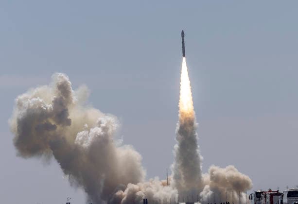 JIUQUAN, CHINA - SEPTEMBER 20: A Lijian-1 Y18 carrier rocket carrying nine satellites blasts off from the Dongfeng commercial space innovation pilot zone on September 20, 2026 in northwest China. The satellites were carried by a Lijian-1 Y18 carrier rocket and have entered their planned orbits.  Copyright: xVCGx 111668296299