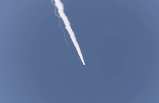 JIUQUAN, CHINA - SEPTEMBER 20: A Lijian-1 Y18 carrier rocket carrying nine satellites blasts off from the Dongfeng commercial space innovation pilot zone on September 20, 2026 in northwest China. The satellites were carried by a Lijian-1 Y18 carrier rocket and have entered their planned orbits.  Copyright: xVCGx 111668296308