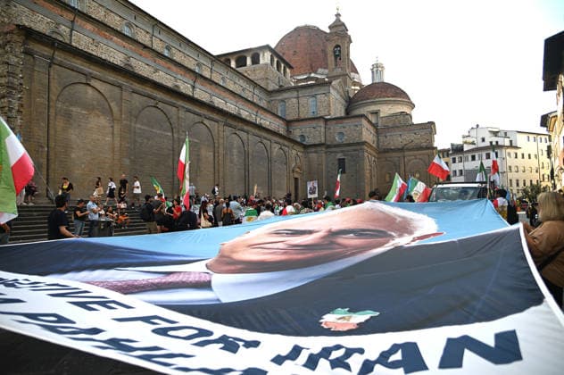 September 19, 2026, Florence, Italia, Italy: Demonstration organized by Iranians in Italy against the Iranian regime and in memory of Mahsa Amini, Florence, September 19, 2026 Florence Italy  - ZUMAa289 20260919_zia_a289_160 Copyright: xAleandroxBiagiantix xAgfx