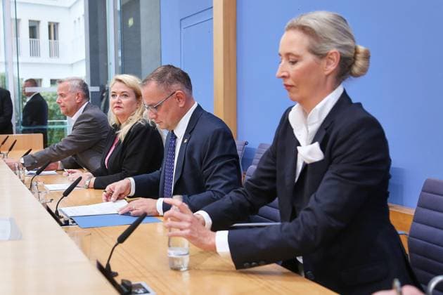 Berlin, Germany, September 21, 2026 Federal Press Conference: AfD—Impact of the State Elections in Berlin and Mecklenburg-Western Pomerania on Federal Politics Leif Erik Holm, AfD candidate for the office of Minister-President in Mecklenburg-Western Pomerania, Kristin Brinker, AfD lead candidate for Berlin, and AfD chairpersons Tino Chrupalla and Alice Weidel Copyright: xdtsxNachrichtenagenturx dts_135643