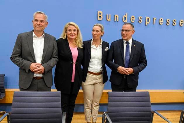 ABB BPK Leif Erik Holm, AfD Mecklenburg-Western Pomerania; Kristin Brinker, AfD lead candidate in Berlin; Alice Weidel, federal spokesperson for the AfD and co-chair of the AfD parliamentary group, Tino Chrupalla, Federal Spokesperson for the AfD and Co-Chair of the AfD parliamentary group. Topic: Af