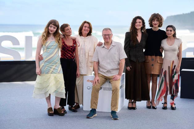 September 21, 2026, Madrid, Madrid, Spain: MaroÂ­a Gandiaga, Daniel MonzoÂ³n, Zoe Bonafonte, Manuela Calle, Adelfa Calvo, Belo n Cruz, Carla DomoÂ­nguez attended Ruega por nosotras Photocall during 74th San Sebastian International Film Festival at Kursaal Palace on September 21, 2026 in Donostia San Sebastian, Spain Madrid Spain - ZUMAg15_ 20260921_zaf_g15_002 Copyright: xJackxAbuinx