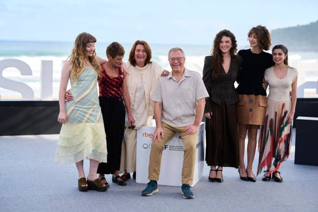 September 21, 2026, Madrid, Madrid, Spain: MaroÂ­a Gandiaga, Daniel MonzoÂ³n, Zoe Bonafonte, Manuela Calle, Adelfa Calvo, Belo n Cruz, Carla DomoÂ­nguez attended Ruega por nosotras Photocall during 74th San Sebastian International Film Festival at Kursaal Palace on September 21, 2026 in Donostia San Sebastian, Spain Madrid Spain - ZUMAg15_ 20260921_zaf_g15_003 Copyright: xJackxAbuinx