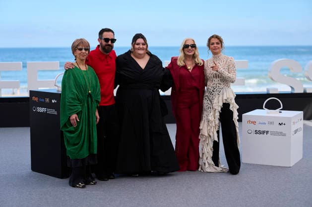 September 21, 2026, Madrid, Madrid, Spain: Pablo LarraoÂ­n, Mercedes MoroÂ¡n, Dolores Fonzi, Carolina oÂlvarez, Alejandra Flechner, Mariana Enriquez, oÂngela Poblete, Juan de Dios LarraoÂ­n attended Mis muertos tristes Photocall during 74th San Sebastian International Film Festival at Kursaal Palace on September 21, 2026 in Donostia San Sebastian, Spain Madrid Spain - ZUMAg15_ 20260921_zaf_g15_066 Copyright: xJackxAbuinx