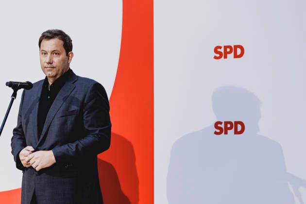 Lars Klingbeil, Federal Minister of Finance, photographed during a press conference in response to the state election in Mecklenburg-Western Pomerania and the Berlin House of Representatives election, September 21, 2026. While Die Linke won the election in Berlin with 25.7 percent, ahead Copyright: xFlorianxGaertnerx