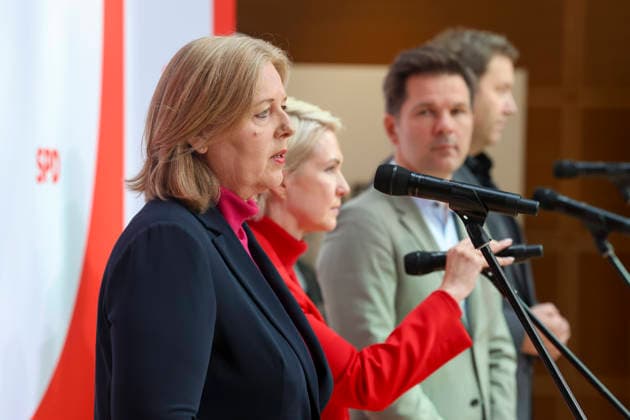 Bärbel Bas, Manuela Schwesig, Steffen Krach, and Lars Klingbeil at the press conference following the state elections in Berlin and Mecklenburg-Western Pomerania at the Willy Brandt House on September 21, 2026; SPD leadership at the press conference following the state elections in Berlin