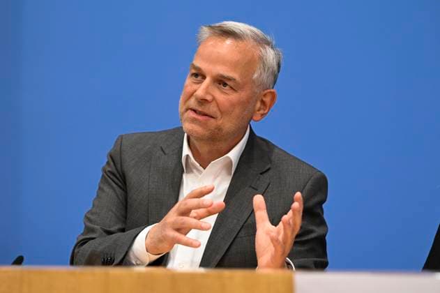 ABB BPK Leif Erik Holm, AfD Mecklenburg-Western Pomerania Lead Candidate Topic: AfD’s Impact of the State Elections in Berlin and Mecklenburg-Western Pomerania on Federal Politics Statement at the BPK Federal Press Conference on September 21, 2026, in Berlin, Germany