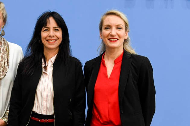 ABB BPK Elif Eralp, mayoral candidate in Berlin for the party Die Linke; Ines Schwerdtner, Chair of the party Die Linke Topic: Die Linke—Impact of the state elections in Berlin and Mecklenburg-Western Pomerania on federal politics Statement at the BPK Federal Press Conference on September 21, 2026, in Berlin, Berlin, Germany