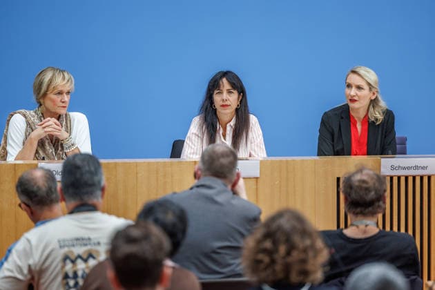 Impact of the State Elections in Berlin: Ines Schwerdtner, Chair of the Left Party; Elif Eralp, mayoral candidate in Berlin for the Left Party; Simone Oldenburg, lead candidate for Die Linke in Mecklenburg-Western Pomerania, on the topic of the impact of the state elections in Berlin and Mecklenburg-Western Pomera