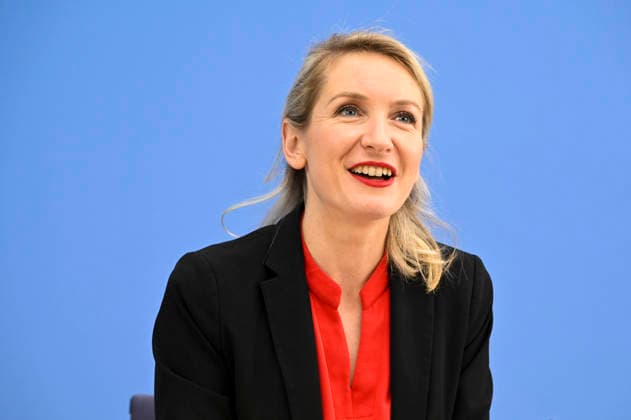 ABB BPK Ines Schwerdtner, Chairwoman of the party Die Linke Topic: Die Linke—The Impact of the State Elections in Berlin and Mecklenburg-Western Pomerania on Federal Politics Statement at the BPK Federal Press Conference on September 21, 2026, in Berlin, Berlin, Germany