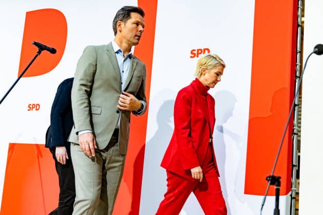 SPD Party Chair Bärbel Bas (L) and the SPD’s top candidates in Mecklenburg-Western Pomerania, Manuela Schwesig (R), and in Berlin, Steffen Krach (C), leave a press conference at the Willy Brandt House in Berlin on September 21, 2026. Reactions to the state elections in Mecklenburg-Westernlenburg-Vorpommern and Berlin