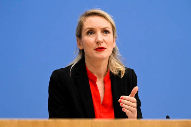 ABB BPK Ines Schwerdtner, Chairwoman of the party Die Linke Topic: Die Linke—The Impact of the State Elections in Berlin and Mecklenburg-Western Pomerania on Federal Politics Statement at the BPK Federal Press Conference on September 21, 2026, in Berlin, Berlin, Germany