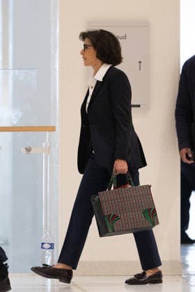 Hearing of Rachida Dati during her trial on corruption charges - Paris Former French culture minister Rachida Dati arrives for her hearing at the Paris courthouse for her trial on corruption charges, along with Former Renault-Nissan executive Carlos Ghosn, in Paris on September 21, 2026. Photo by Raphael Lafargue ABACAPRESS.COM Paris France  Copyright: xLafarguexRaphael ABACAx