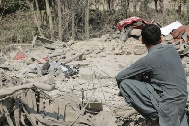 Pakistan says 37 militants killed, Kabul accuses Islamabad of killing 3 civilians KUNAR, AFGHANISTAN - SEPTEMBER 21: Afghans inspect damage following overnight Pakistani airstrikes in Nurgal district of Kunar province, eastern Afghanistan, on September 21, 2026. Pakistan claimed to have killed 37 militants along its border with Afghanistan, while Kabul accused Islamabad of killing three civilians in overnight airstrikes. Shafiullah Kakar Anadolu Kunar Afghanistan. Editorial use only. Please get in touch for any other usage.  Copyright: x2026xAnadoluxShafiullahxKakarx