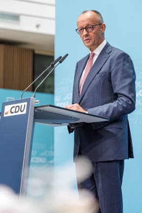 Press conference with the Chairman of the CDU of Germany and Federal Chancellor Friedrich Merz, Member of the Bund