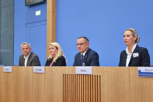 Berlin, Germany, September 21, 2026 Federal Press Conference: AfD—Impact of the State Elections in Berlin and Mecklenburg-Western Pomerania on Federal Politics Leif Erik Holm, AfD candidate for the office of Minister-President in Mecklenburg-Western Pomerania, Kristin Brinker, AfD lead candidate for Berlin, and AfD chairpersons Tino Chrupalla and Alice Weidel Copyright: xdtsxNachrichtenagenturx dts_135684