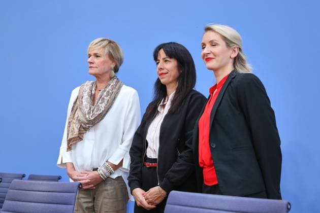 Berlin, Germany, September 21, 2026 Federal Press Conference The Left: Impact of the State Elections in Berlin and Mecklenburg-Western Pomerania on Federal Politics Simone Oldenburg, lead candidate in Mecklenburg-Western Pomerania, Elif Eralp, mayoral candidate in Berlin; Party Chair Ines Schwerdtner Copyright: xdtsxNachrichtenagenturx dts_135783