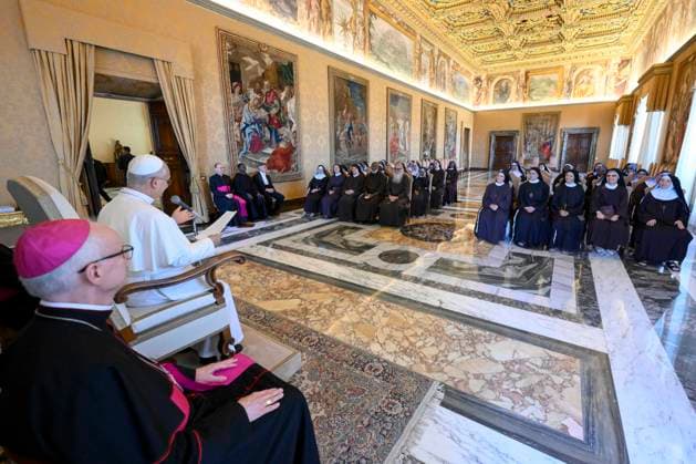 POPE LEO XIV PRIVATE AUDIENCE Italy, Rome, Vatican, 2026 9 21 Pope Leo XIV receives Participants in the Assembly of the Federation of Capuchin Poor Clares of Italy (in private audience at the Vatican. EDITORIAL USE ONLY - NO BOOKS Copyright: xVATICANxMEDIA xCatholicxPressxPhotox