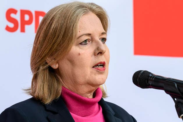 Pictured, from left: Bärbel Bas, GER, Berlin, SPD press conference following the elections in Berlin and Mecklenburg-Western Pomerania (MV), in the atrium of the Willy Brandt House, Wilhelmstraße 141, 10963 Berlin, September 21, 2026, Copyright: HMBxMedia UwexKoch