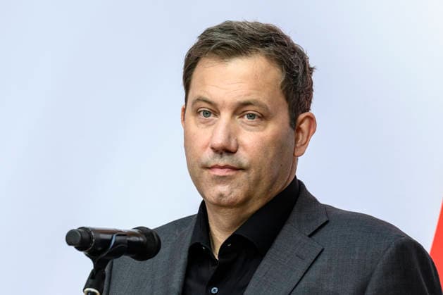 Pictured, from left: Lars Klingbeil, GER, Berlin, SPD press conference following the elections in Berlin and Mecklenburg-Western Pomerania (MV), in the atrium of the Willy Brandt House, Wilhelmstraße 141, 10963 Berlin, September 21, 2026, Copyright: HMBxMedia UwexKoch