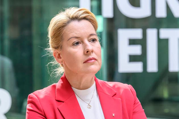 In the photo, from left: Franziska Giffey of the Berlin SPD, looking on, GER, Berlin, SPD press conference following the elections in Berlin and Mecklenburg-Western Pomerania (MV), in the atrium of the Willy Brandt House, Wilhelmstraße 141, 10963 Berlin, September 21, 2026, Copyright: HMBxMedia UwexKoch