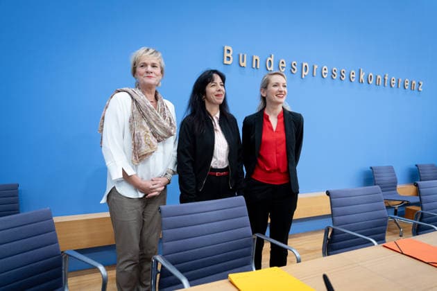 Federal Press Conference, Die Linke Berlin, BPK, Die Linke, Elections, Mecklenburg-Western Pomerania, Ines Schwerdtner, Chairwoman, Elif Eralp, mayoral candidate, Simone Oldenburg, lead candidate for Berlin Berlin GER