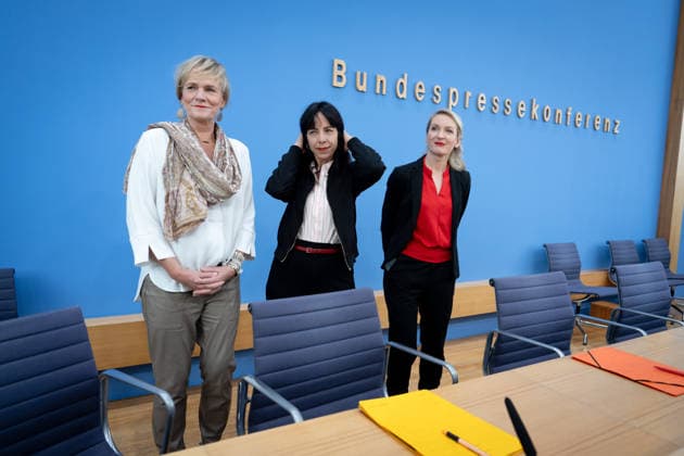 Federal Press Conference, The Left Berlin, BPK, The Left, Elections, Mecklenburg-Western Pomerania, Ines Schwerdtner, Chairwoman, Elif Eralp, mayoral candidate, Simone Oldenburg, lead candidate, Berlin, Berlin, GER