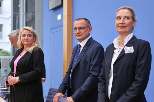 Berlin, Germany, September 21, 2026 Federal Press Conference: AfD—Impact of the State Elections in Berlin and Mecklenburg-Western Pomerania on Federal Politics Leif Erik Holm, AfD candidate for the office of Minister-President in Mecklenburg-Western Pomerania, Kristin Brinker, AfD lead candidate for Berlin, and AfD chairpersons Tino Chrupalla and Alice Weidel Copyright: xdtsxNachrichtenagenturx dts_135672