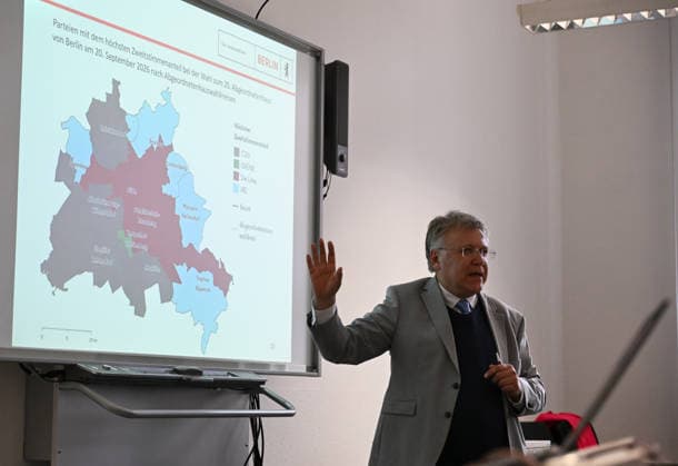Press conference on the preliminary results of the 2026 Berlin elections BERLIN, GERMANY - SEPTEMBER 21: Berlin State Returning Officer Stephan Broechler speaks during a press conference about the preliminary results of the 2026 Berlin elections for the House of Representatives in Berlin on September 21, 2026. The election to the Berlin House of Representatives took place on September 20, 2026. Volodymyr Sindieiev Anadolu Berlin Germany. Editorial use only. Please get in touch for any other usage.  Copyright: x2026xAnadoluxVolodymyrxSindieievx