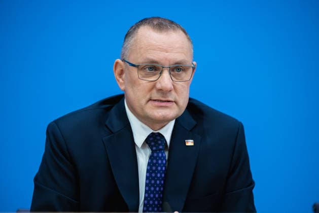 AfD: The Impact of the State Elections in Berlin and Mecklenburg-Western Pomerania on Federal Politics in Germany, Berlin, September 21, 2026. One day after the AfD’s successes in the state elections in Meckle