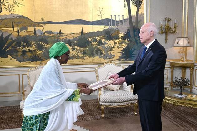 Tunisian President Receives Credentials of Three New Ambassadors Tunisian President Kais Saied presides over a ceremony to receive the credentials of newly appointed ambassadors Kolo Haruna Abubakar of Nigeria, Mohammed bin Abdullah bin Hamad Al-Buraithin of Saudi Arabia, and Mohamed El Hacen Boukhreiss of Mauritania at Carthage Palace in Tunis, Tunisia, on September 21, 2026. The three diplomats had previously presented copies of their credentials to Tunisia’s foreign ministry. Photo by Tunisian Presidency apaimages Tunis Tunis Tunisia 210926_Tunis_TPO_00(11) Copyright: xapaimagesxTunisianxPresidencyx xapaimagesx