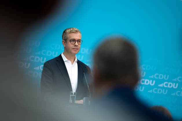 Chancellor Friedrich Merz appears before the press alongside the CDU’s top candidate for Berlin, Stefan Evers, at the Konrad Adenauer Haus Deutschland, Berlin on September 21, 2026. Federal Chancellor Friedrich Merz speaks to the press at the Konrad Adenauer Haus following another