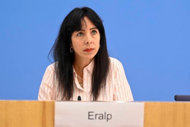 ABB BPK Elif Eralp, mayoral candidate in Berlin for the Left Party (Die Linke) Topic: The Left Party’s views on the impact of the state elections in Berlin and Mecklenburg-Western Pomerania on federal politics Statement at the BPK Federal Press Conference on September 21, 2026, in Berlin, Berlin, Germany