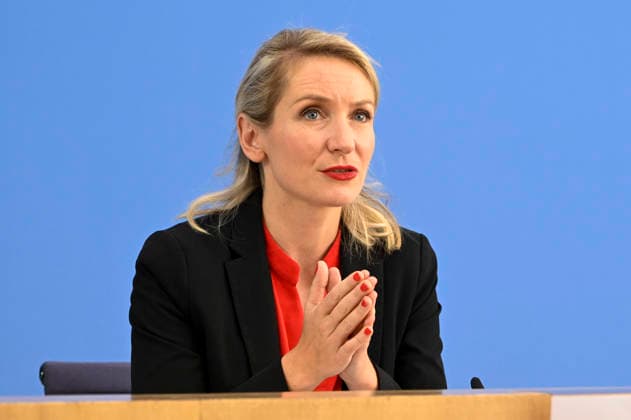 ABB BPK Ines Schwerdtner, Chairwoman of the party Die Linke Topic: Die Linke—Impact of the state elections in Berlin and Mecklenburg-Western Pomerania on federal politics Statement at the BPK Federal Press Conference on September 21, 2026, in Berlin, Germany