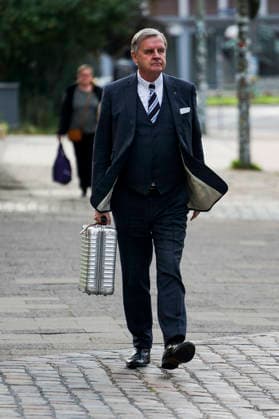 CNTV BLOCK: Lawyer Otmar Kury, appearing today as a witness, is scheduled to testify on his way to court on the 75th day of the trial regarding the alleged child abduction at the Hamburg Regional Court Criminal Justice Building—the Block children abduction case—Hamburg, Sievekingsplatz,September 21, 2026, Hamburg, Germany