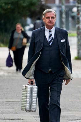CNTV BLOCK: Lawyer Otmar Kury, appearing today as a witness, is scheduled to testify on his way to court on the 75th day of the trial regarding the alleged child abduction at the Hamburg Regional Court Criminal Justice Building—the Block children abduction case—Hamburg, Sievekingsplatz,September 21, 2026, Hamburg, Germany