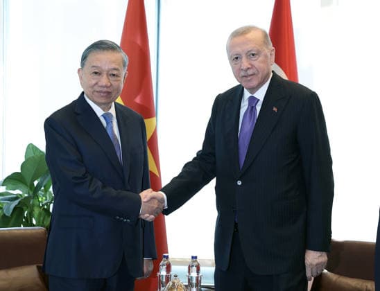 Recep Tayyip Erdogan - To Lam meeting in New York NEW YORK, UNITED STATES - SEPTEMBER 21: (----EDITORIAL USE ONLY - MANDATORY CREDIT - TURKISH PRESIDENCY MURAT KULA HANDOUT - NO MARKETING NO ADVERTISING CAMPAIGNS - DISTRIBUTED AS A SERVICE TO CLIENTS----) Turkish President Recep Tayyip Erdogan meets with his Vietnamese counterpart To Lam at the Turkish House (Turkevi) on the sidelines of the 81st Session of the United Nations General Assembly (UNGA) in New York, United States, on September 21, 2026. Turkish Presidency Murat Kula Handout Anadolu New york United States. Editorial use only. Please get in touch for any other usage.  Copyright: x2026xAnadoluxTurkishxPresidencyx xMuratxKulax xHandoutx