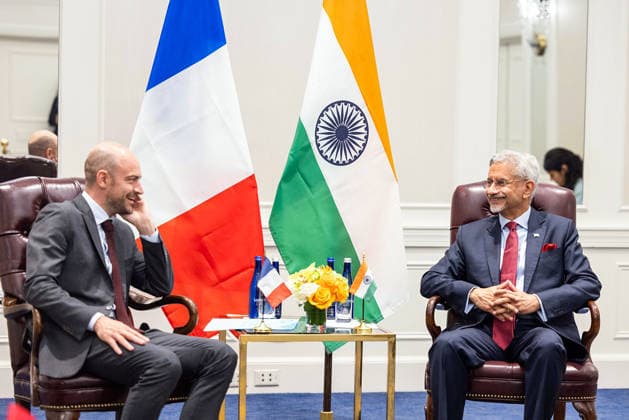 RECORD DATE NOT STATED EAM S. Jaishankar meets French Counterpart Jean-NoÃ«l Barrot New York, Sep 21 (ANI): External Affairs Minister S. Jaishankar meets France Foreign Minister, Jean-NoÃ«l Barrot, on the sidelines of UN High-Level Week 2026, in New York on Monday. (@DrSJaishankar X ANI Photo) New York USA Copyright: xANIx ANI_20260921354