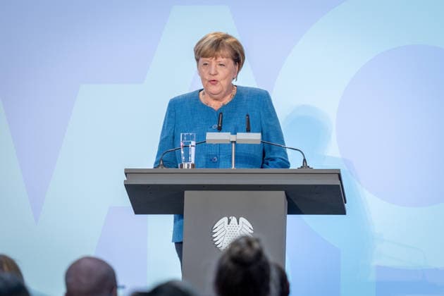 Art Exhibition, Marie Elisabeth Lüders Haus, Berlin; Former German Chancellor Angela Merkel; Art Exhibition: Kokoschka, Adenauer, Warhol, Brandt—Extraordinary Encounters Between Art and Politics; Berlin, Berlin, GER