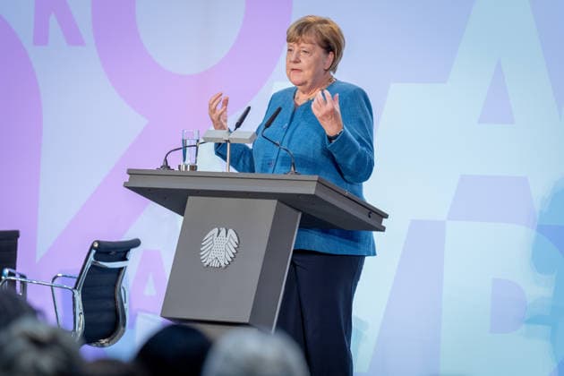 Art Exhibition, Marie Elisabeth Lüders Haus, Berlin; Former German Chancellor Angela Merkel; Art Exhibition: Kokoschka, Adenauer, Warhol, Brandt—Extraordinary Encounters Between Art and Politics; Berlin, Berlin, GER