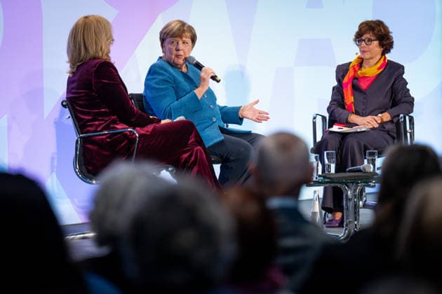 Art Exhibition, Marie Elisabeth Lüders Haus, Berlin; Former German Chancellor Angela Merkel; President of the Bundestag Julia Klöckner; Art Exhibition: Kokoschka, Adenauer, Warhol, Brandt—Extraordinary Encounters Between Art and Politics; Moderator: Jacqueline Boysen; Berlin, Berlin, GER