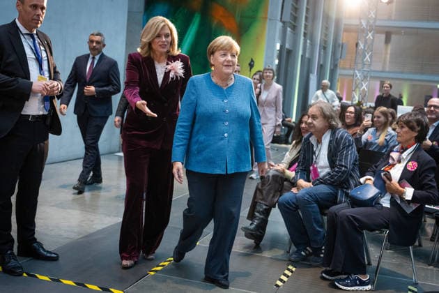 Art Exhibition, Marie Elisabeth Lüders Haus, Berlin; Former German Chancellor Angela Merkel; President of the Bundestag Julia Klöckner; Art Exhibition: Kokoschka, Adenauer, Warhol, Brandt—Extraordinary Encounters Between Art and Politics; Berlin, Berlin, GER