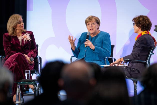 Art Exhibition, Marie Elisabeth Lüders Haus, Berlin; Former German Chancellor Angela Merkel; President of the Bundestag Julia Klöckner; Art Exhibition: Kokoschka, Adenauer, Warhol, Brandt—Extraordinary Encounters Between Art and Politics; Moderator: Jacqueline Boysen; Berlin, Berlin, GER