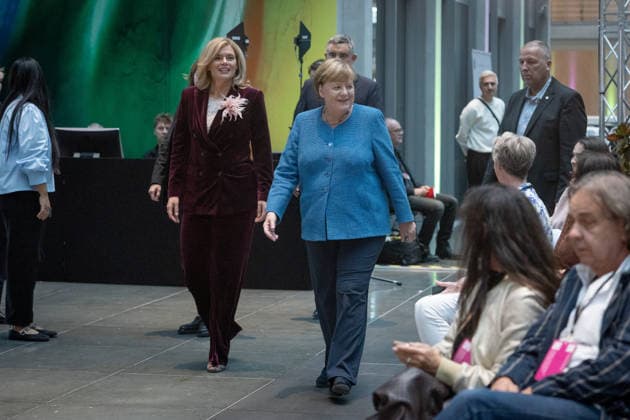 Art Exhibition, Marie Elisabeth Lüders House, Berlin; Former German Chancellor Angela Merkel; President of the Bundestag Julia Klöckner; Art Exhibition: Kokoschka, Adenauer, Warhol, Brandt—Extraordinary Encounters Between Art and Politics; Berlin, Berlin, GER