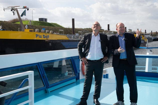 From left: Jochen OTT, lead candidate for the 2027 state legislative election; Markus BANGEN, CEO of Duisport Duisburger Hafen AG; Jochen OTT, SPD caucus leader in the North Rhine-Westphalia State Legislature; lead candidate for the 2027 state election, visits Duisport Duisburger Hafen AG to learn about the role of logistics in the