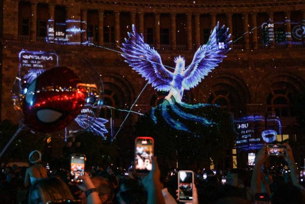 ARMENIA, YEREVAN - SEPTEMBER 21, 2026: A celebration marks 35 years of Armenia s Independence in Republic Square on Independence Day. Alexander Patrin TASS  98107549
