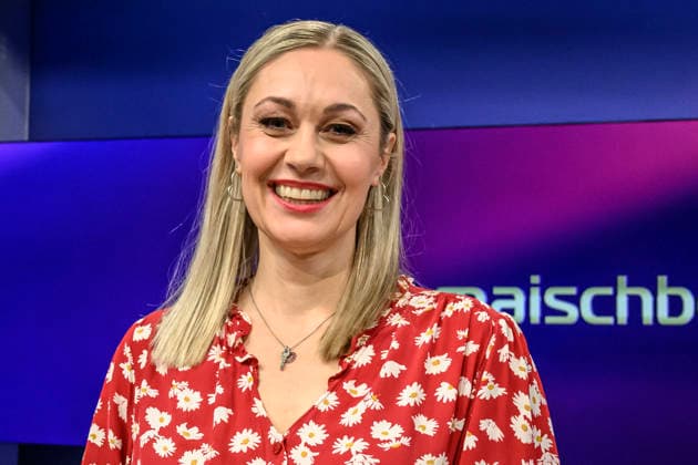 Pictured, from left: Ruth Moschner, host, Germany, Berlin, studio, guest on Maischberger, political talk show, TV, program, with host Sandra Maischberger, Das Erste, from Studio 20 in Adlershof, September 21, 2026, Copyright: HMBxMedia UwexKoch